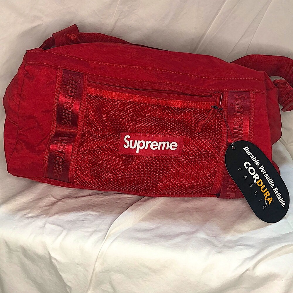 Supreme Mini Duffle bag red FW20